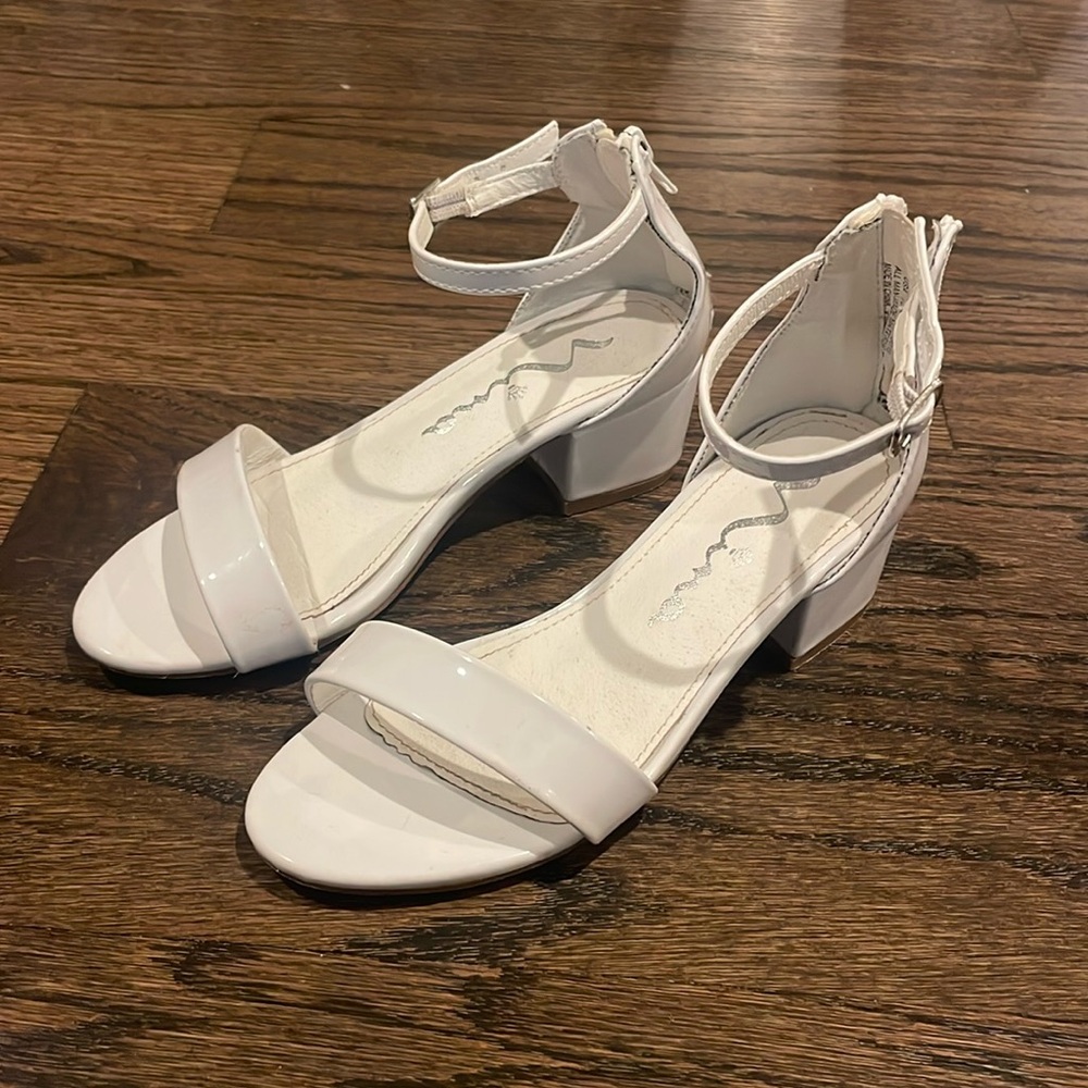Girls white dress heels Nina size 13